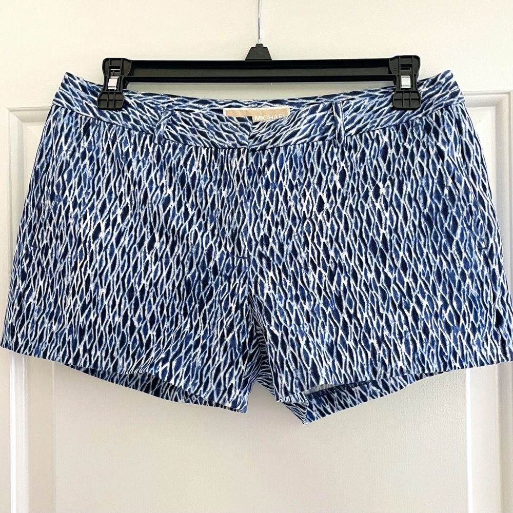 MICHAEL Michael Kors Blue and White Shorts Size 2